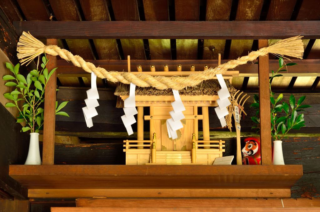 神道　祖霊舎
